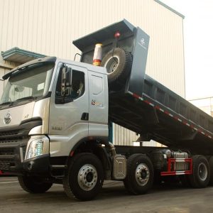XE TẢI BEN CHENGLONG H7 8X4 385HP - THÙNG VUÔNG